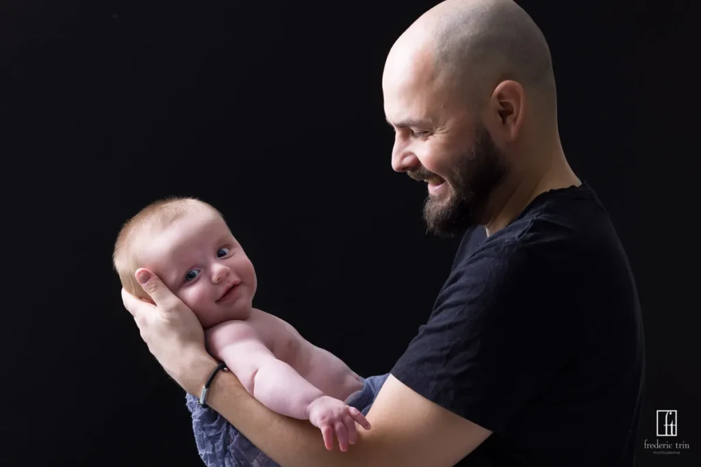 Séance photo naissance en studio à Saint-Péray - Frédéric Trin photographe